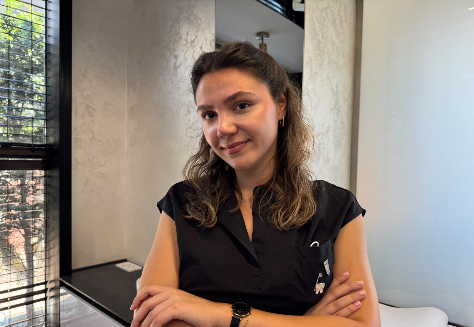 Dr. Entelë Latifi në klinikën Dentisti i Familjes